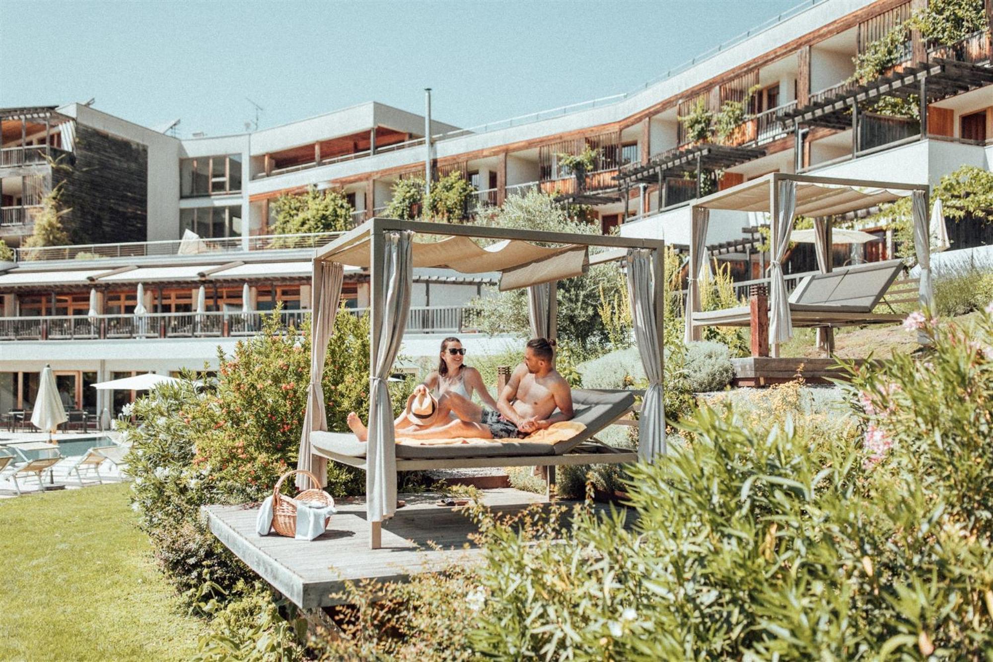 Biohotel Theiner'S Garten ลานา ภายนอก รูปภาพ